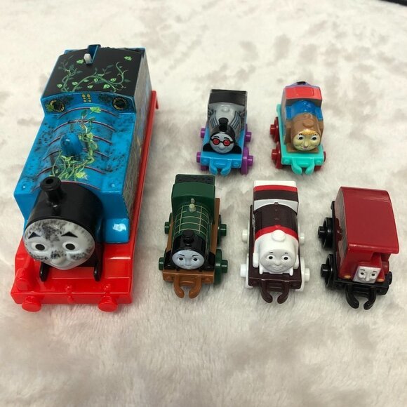 Thomas & Friends Adventure Pack DVD Season, Stickers & Trains - Picture 7 of 14